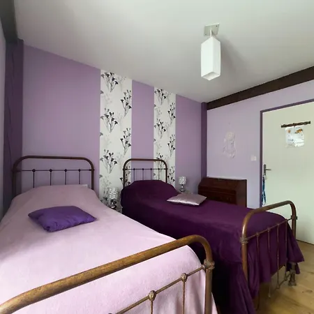 L'oustal De L'annetta Et Tables D'hotes Guest house