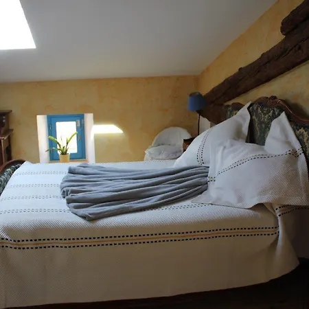 L'oustal De L'annetta Et Tables D'hotes Guest house 3*