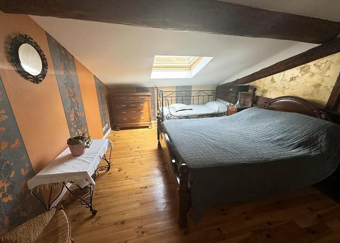 Chez Ghislaine A L'oustal Comus