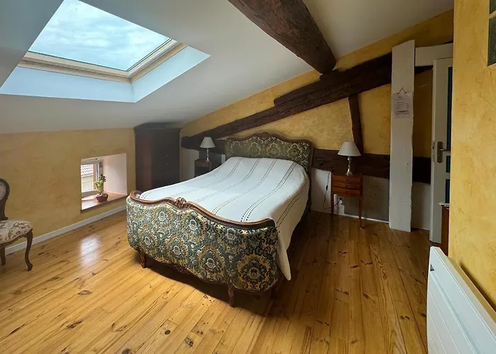 Chez Ghislaine A L'oustal 3*