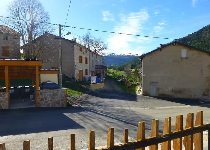 Chez Ghislaine A L'oustal Comus