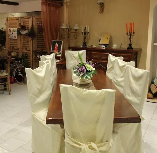 Guest house Chez Ghislaine A L'oustal 3*